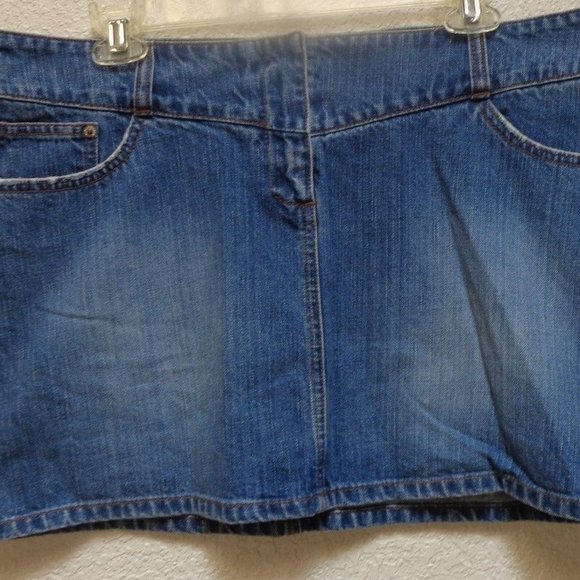 Buffalo David Bitton Dresses & Skirts - BUFFALO DAVID BITTON WOMENS DENIM BLUE SKIRT SZ 32